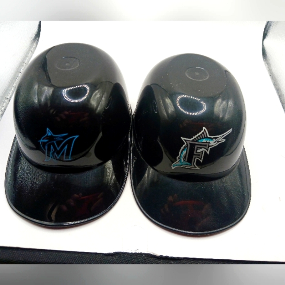 Florida Marlins 5" Plastic  MLB Baseball Cap Lot Of 2